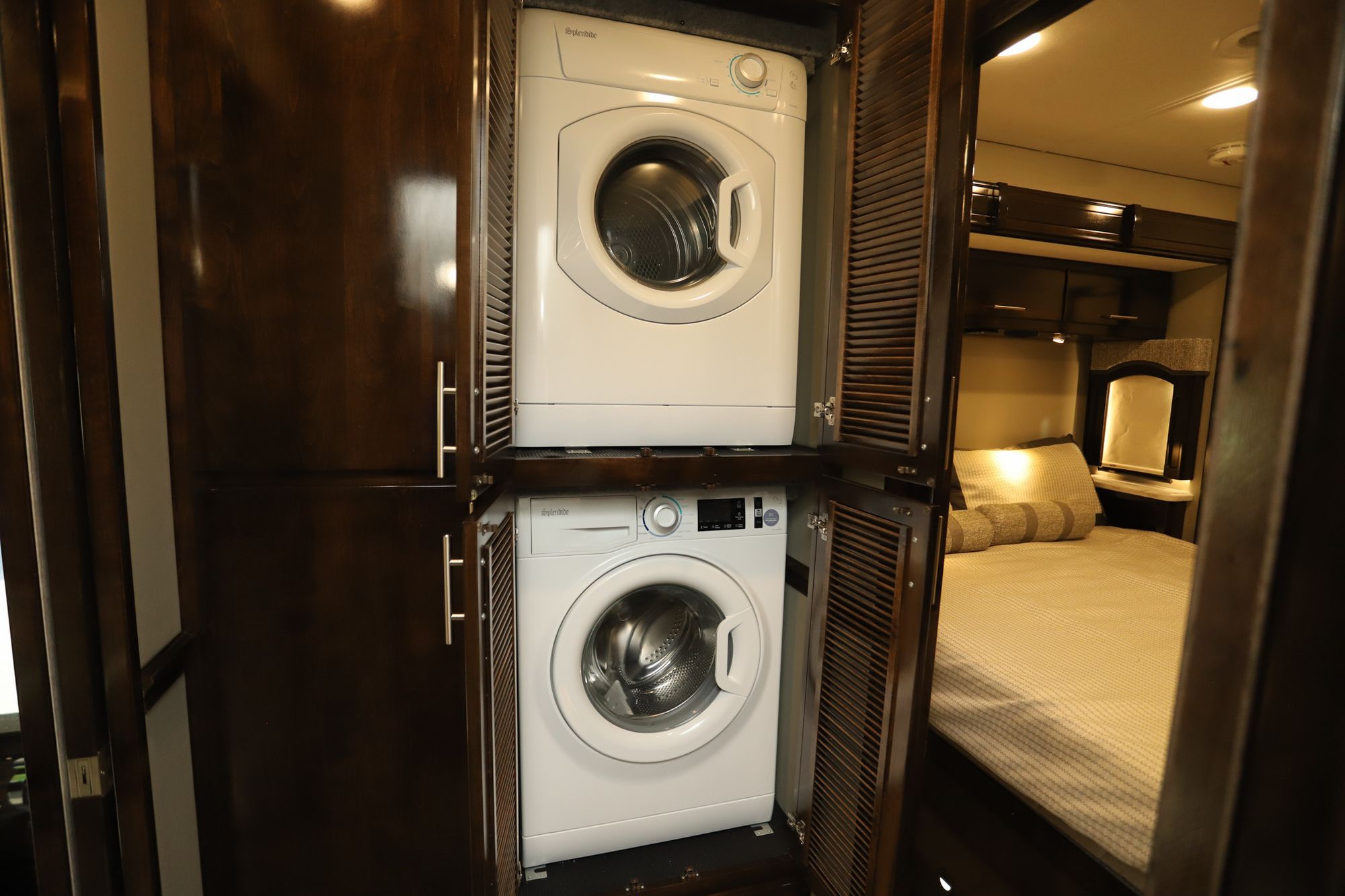 Used 2021 Renegade Rv Classic 45CMR Super C  For Sale
