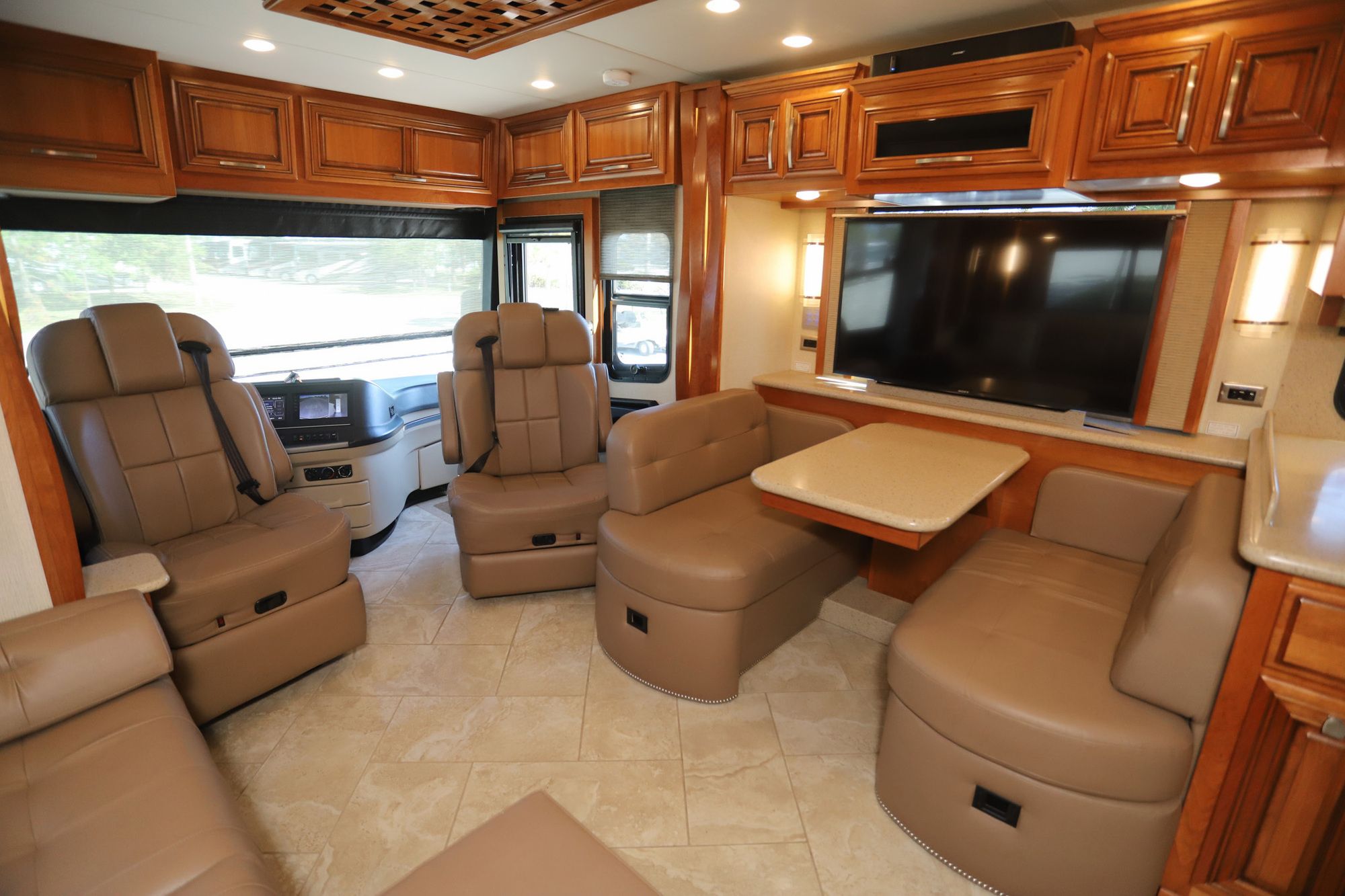 Used 2018 Newmar New Aire 3343 Class A  For Sale