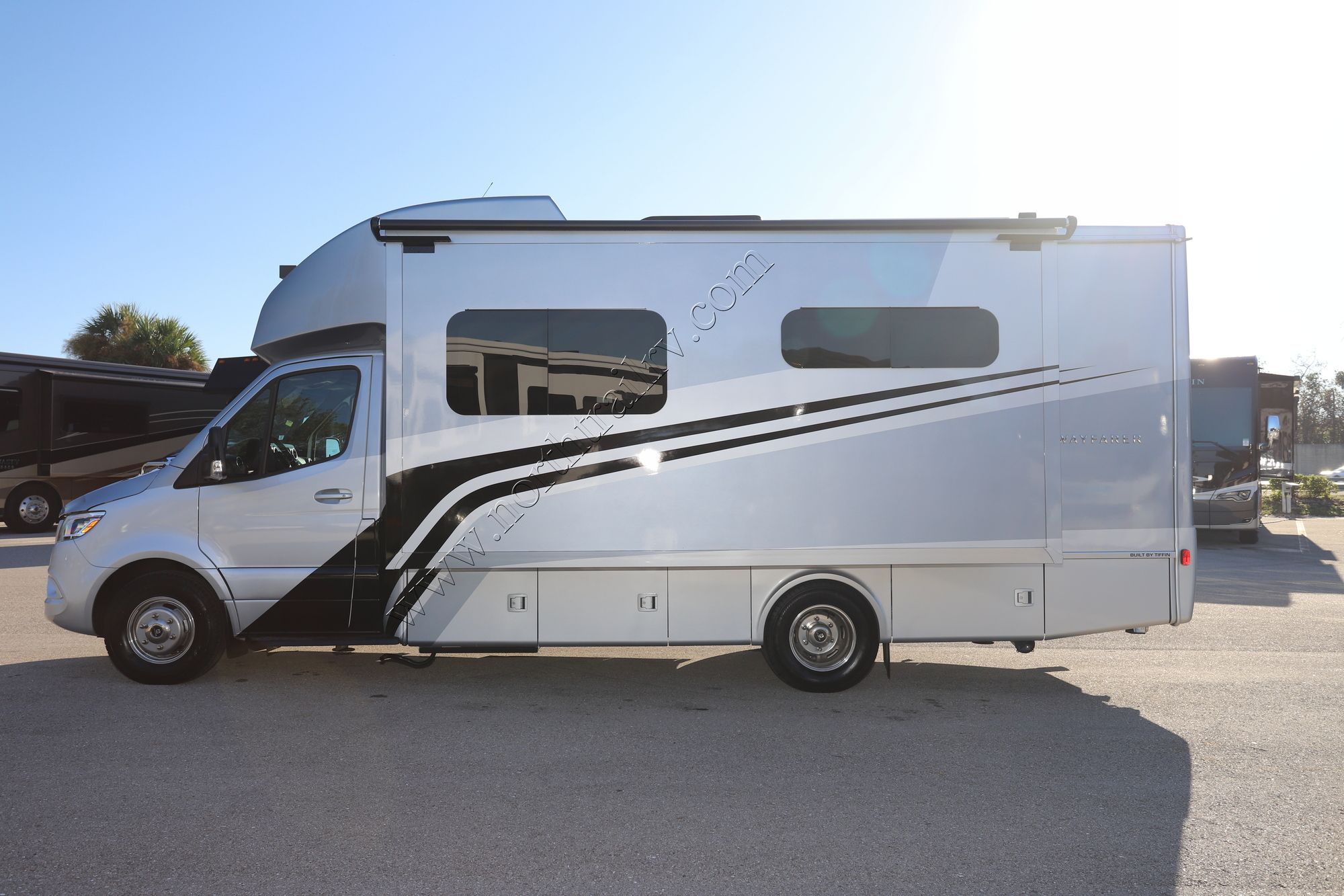 New 2023 Tiffin Motor Homes Wayfarer 25RW Class C  For Sale