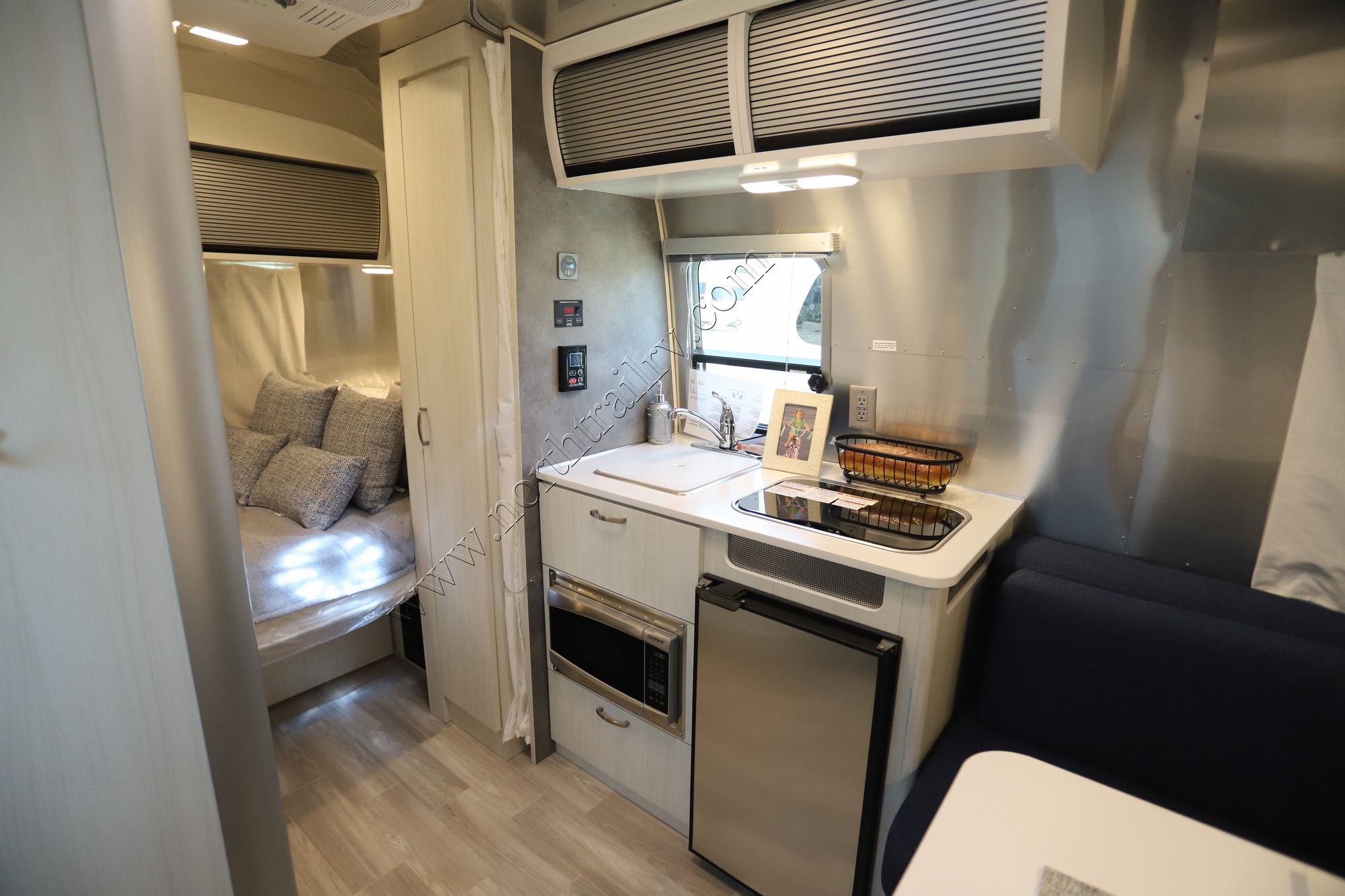 New 2023 Airstream Bambi 16RB Travel Trailer  For Sale