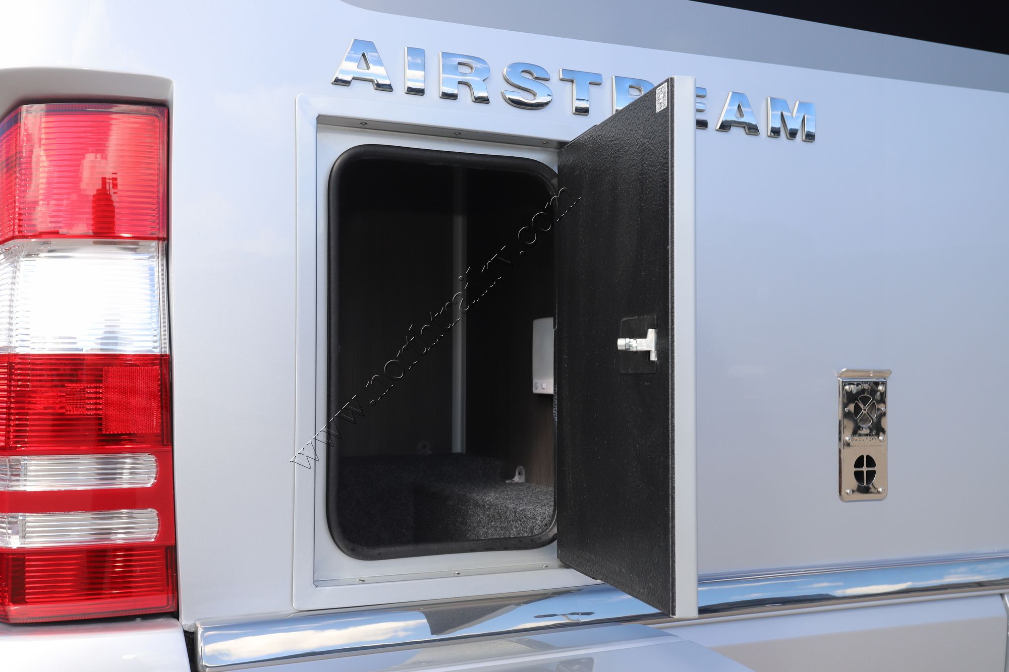 New 2022 Airstream Atlas MB Class C  For Sale