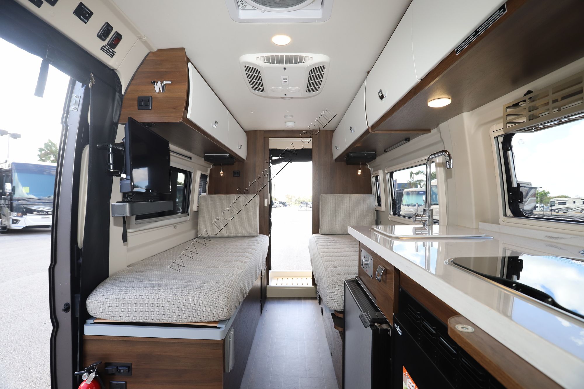 New 2023 Winnebago Travato 259K Class B  For Sale