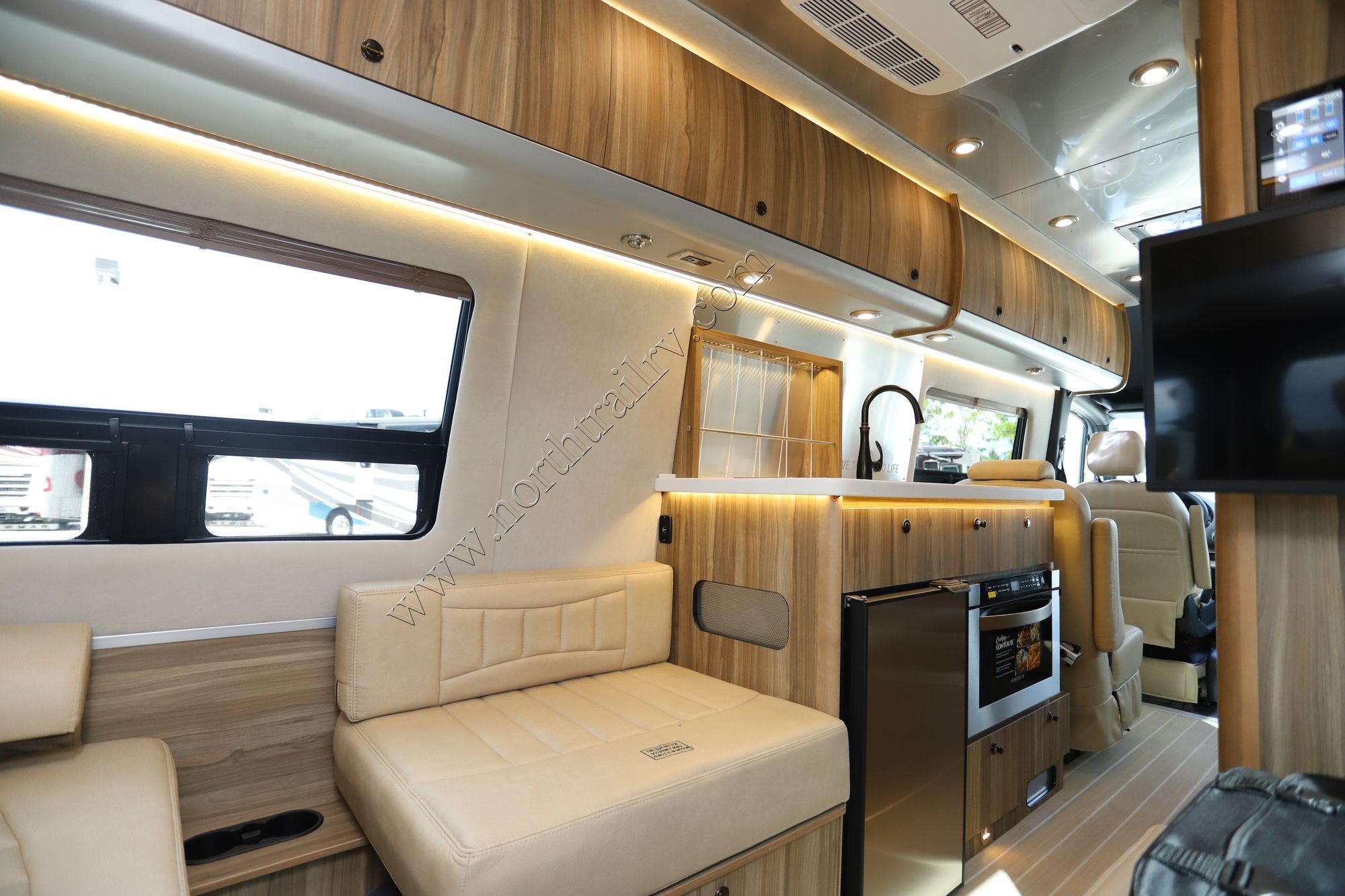 New 2023 Airstream Interstate 24GL Class B  For Sale