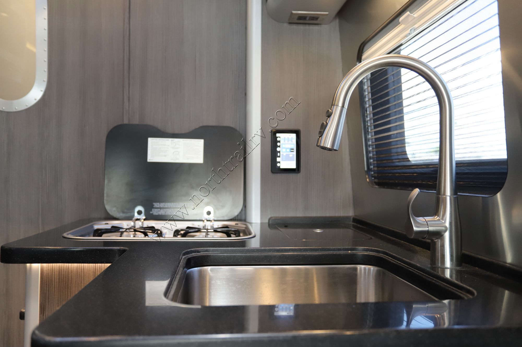 New 2022 Airstream Atlas MB Class C  For Sale