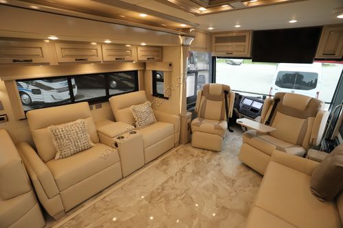 2023 Newmar Dutch Star 4369 Class A
