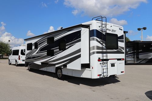 2023 Newmar Bay Star Sport 3315