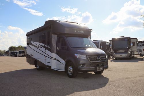 2023 Tiffin Motor Homes Wayfarer 25LW