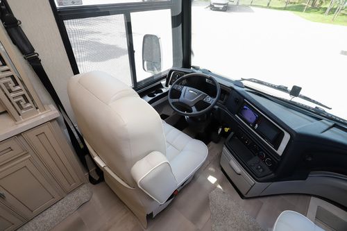 2023 Newmar Ventana 3407
