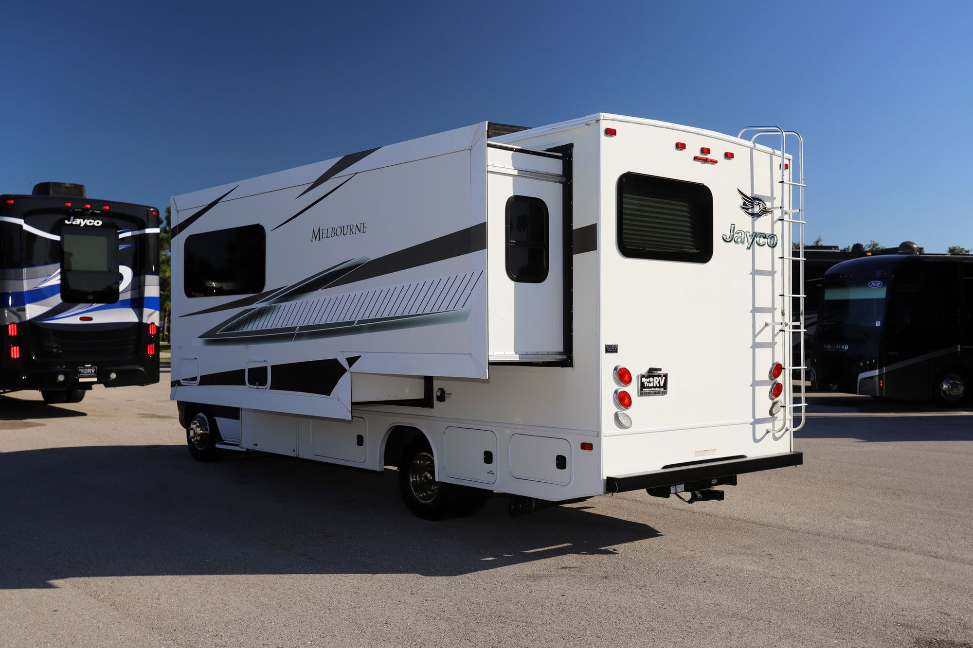 Used 2016 Jayco Melbourne 24L Class C  For Sale