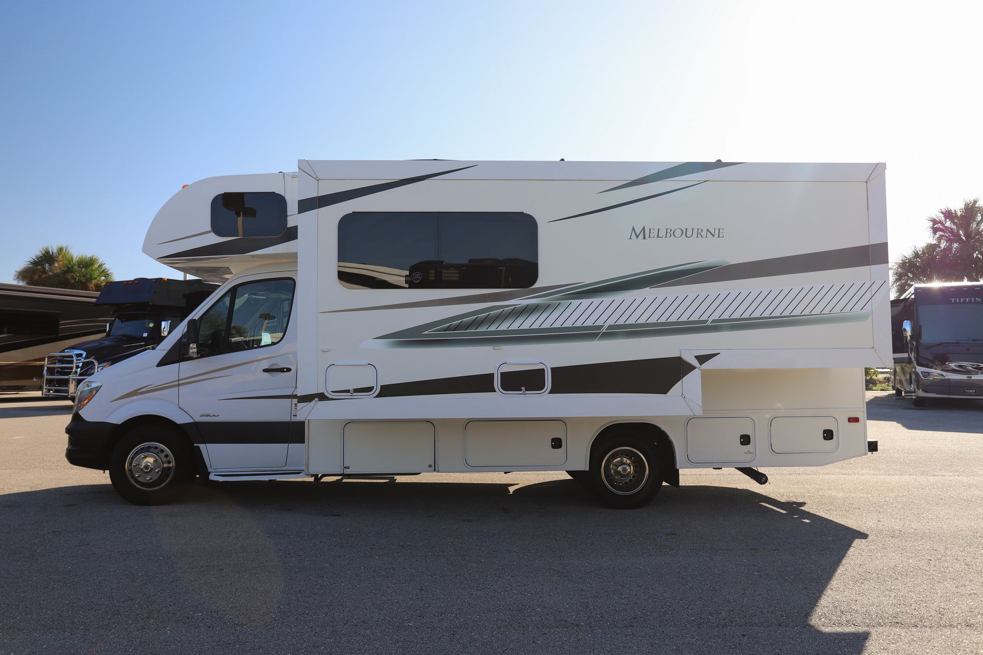 Used 2016 Jayco Melbourne 24L Class C  For Sale