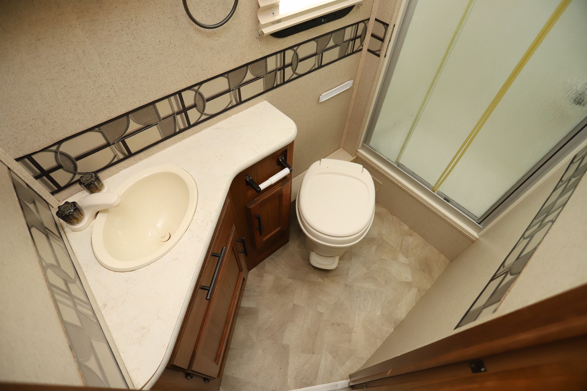 Used 2016 Jayco Melbourne 24L Class C  For Sale