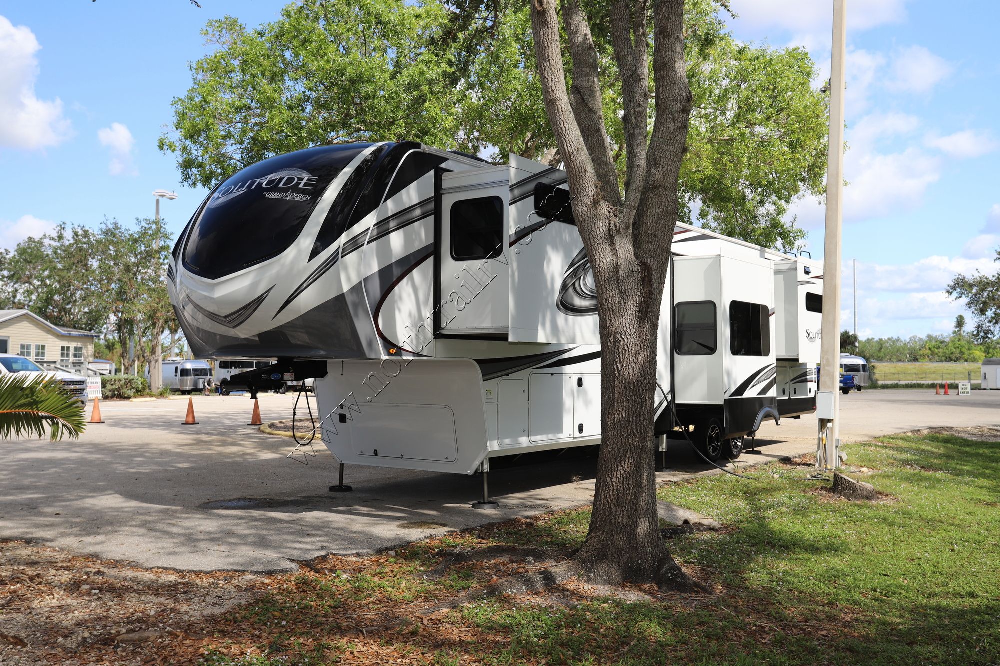 Used 2022 Grand Design Solitude 390RK Fifth Wheel  For Sale