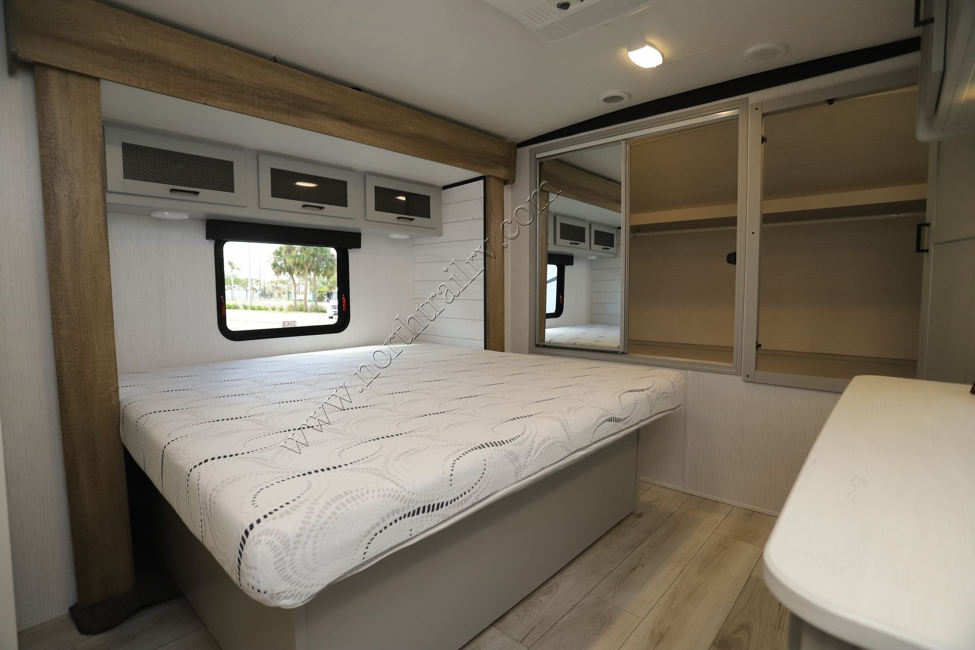 New 2023 Heartland Rv North Trail 33RETS Travel Trailer  For Sale