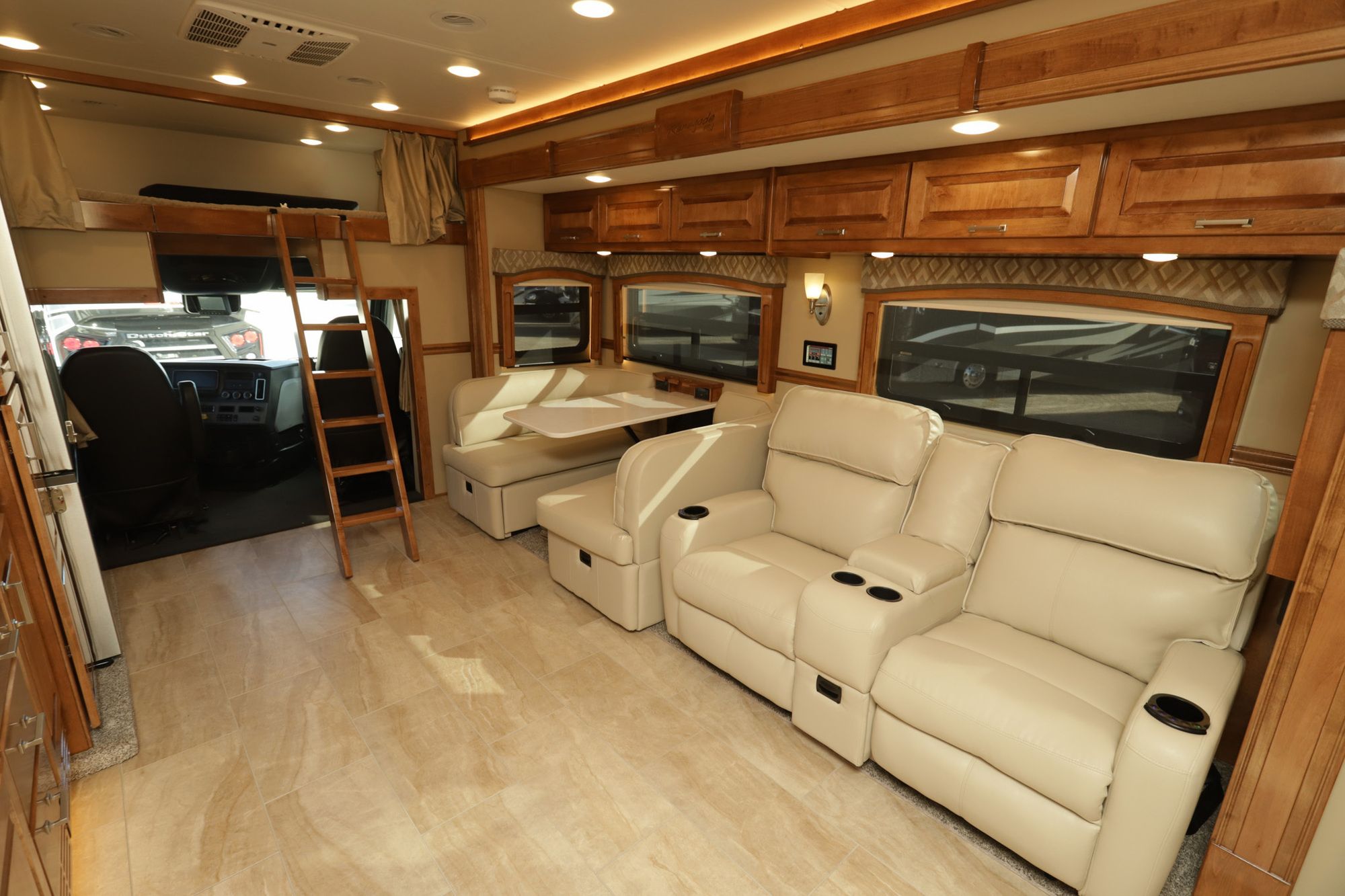 New 2023 Renegade Rv Classic 43CMD Super C  For Sale