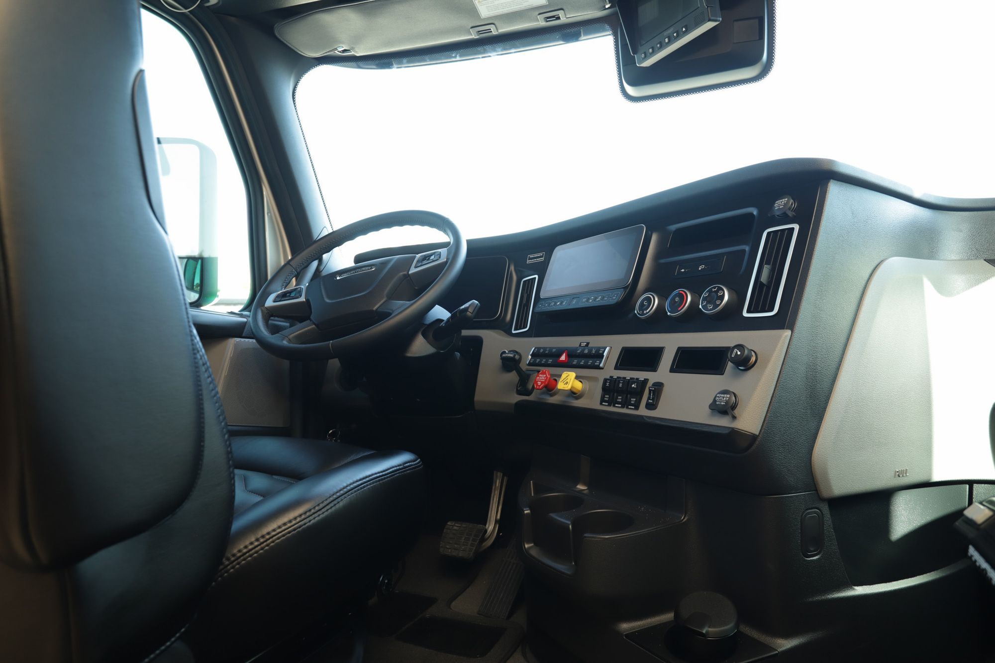 New 2023 Renegade Rv Classic 43CMD Super C  For Sale
