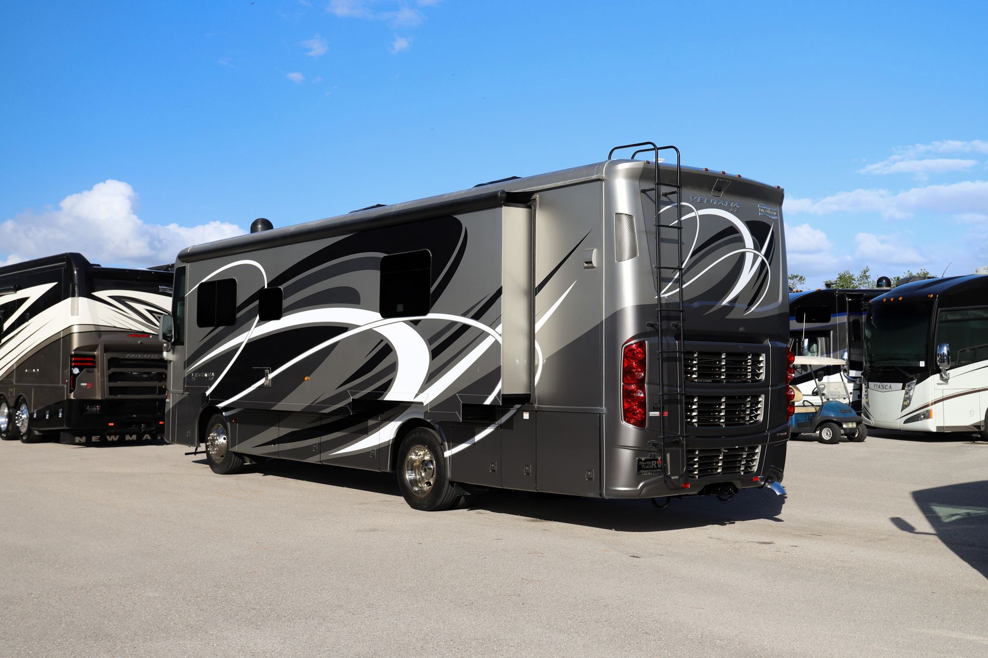 Used 2019 Newmar Ventana Le 3426 Class A  For Sale