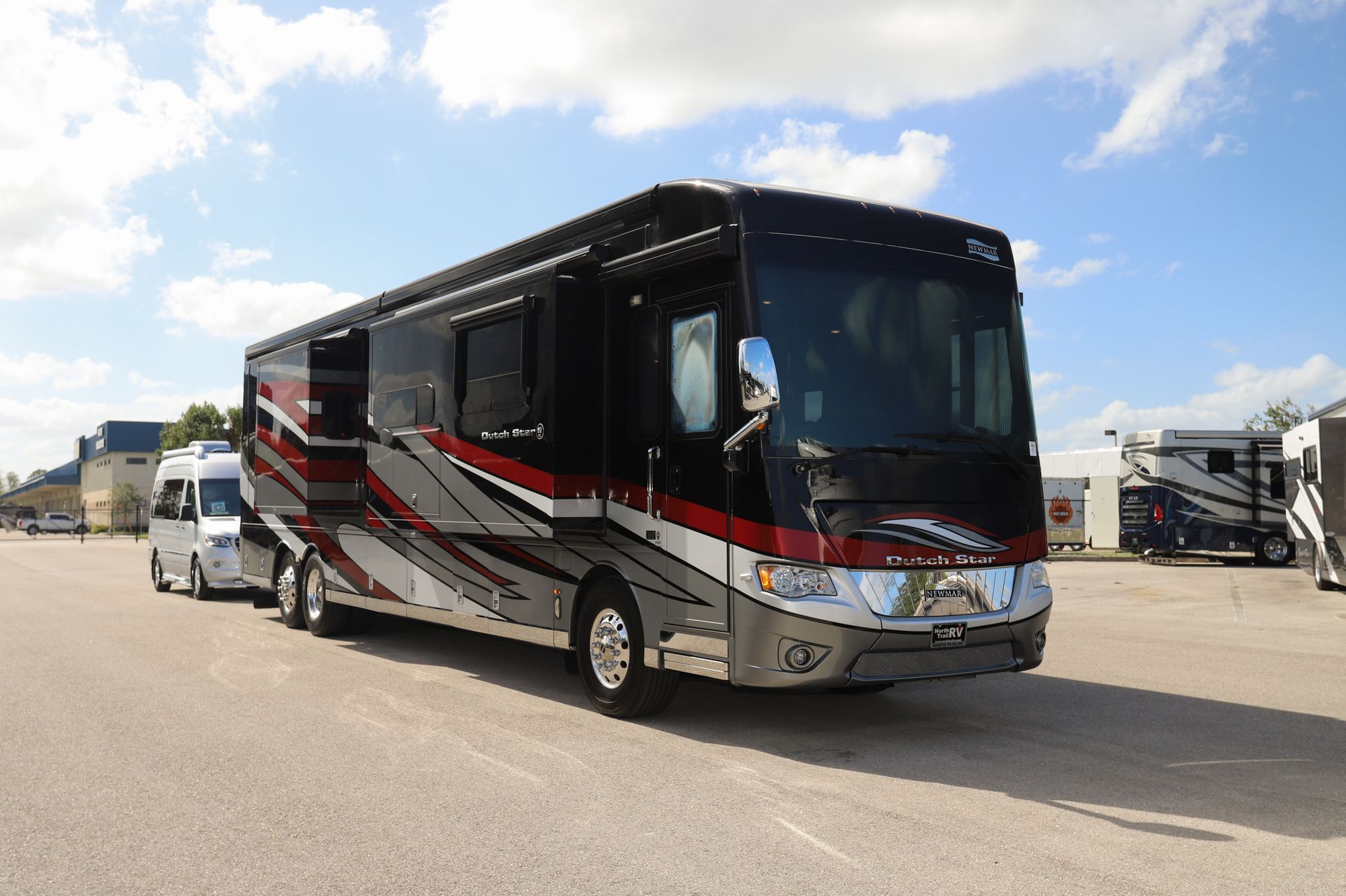 Used 2018 Newmar Dutch Star 4369 Class A  For Sale