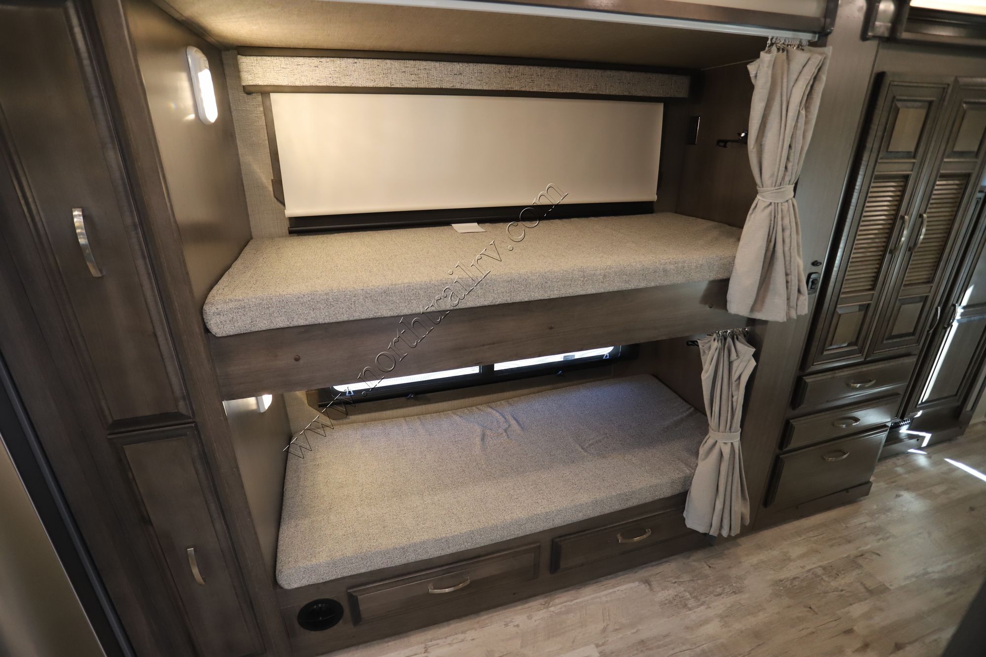 New 2023 Jayco Seneca 37L Super C  For Sale