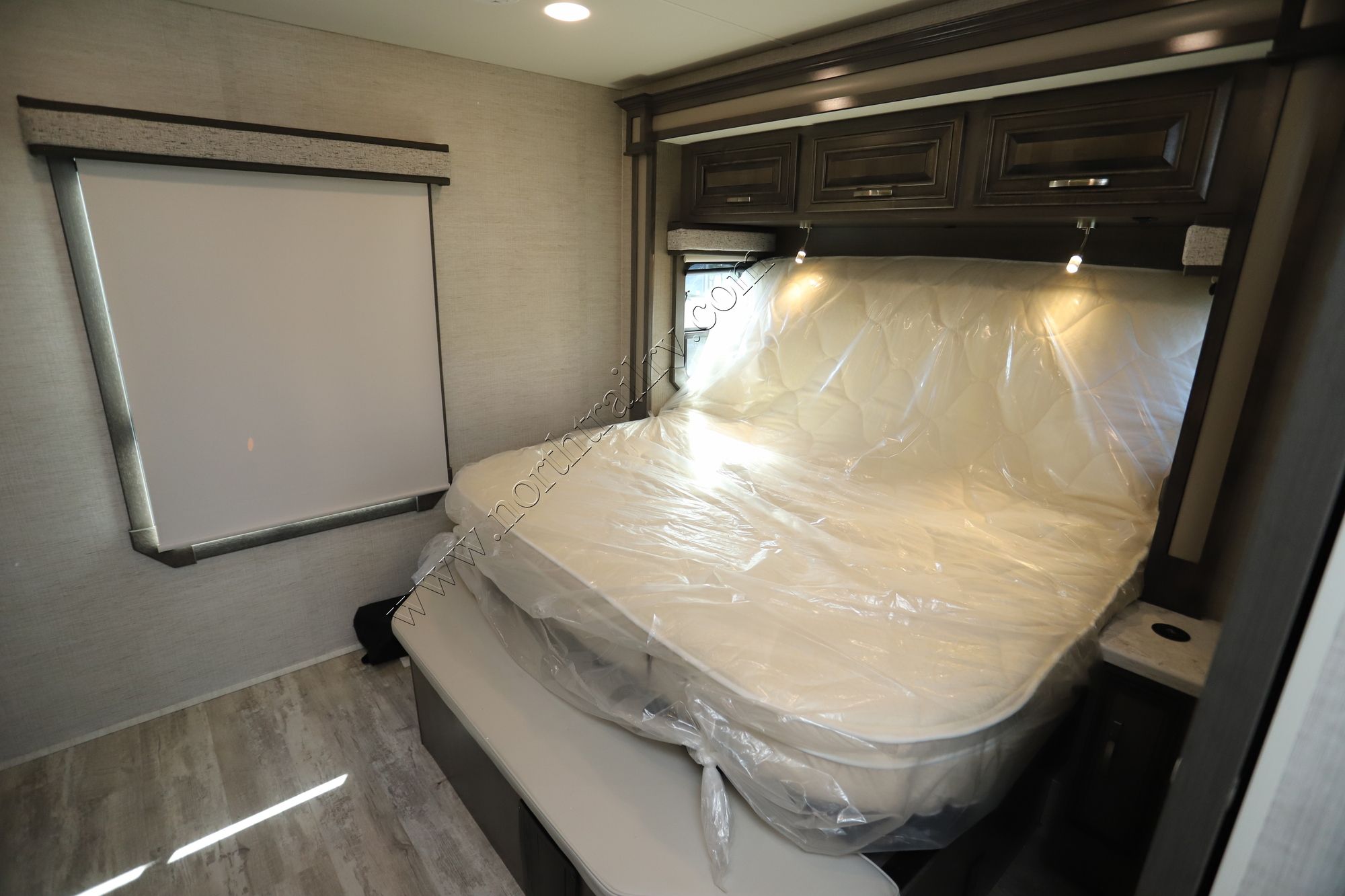 New 2023 Jayco Seneca 37L Super C  For Sale