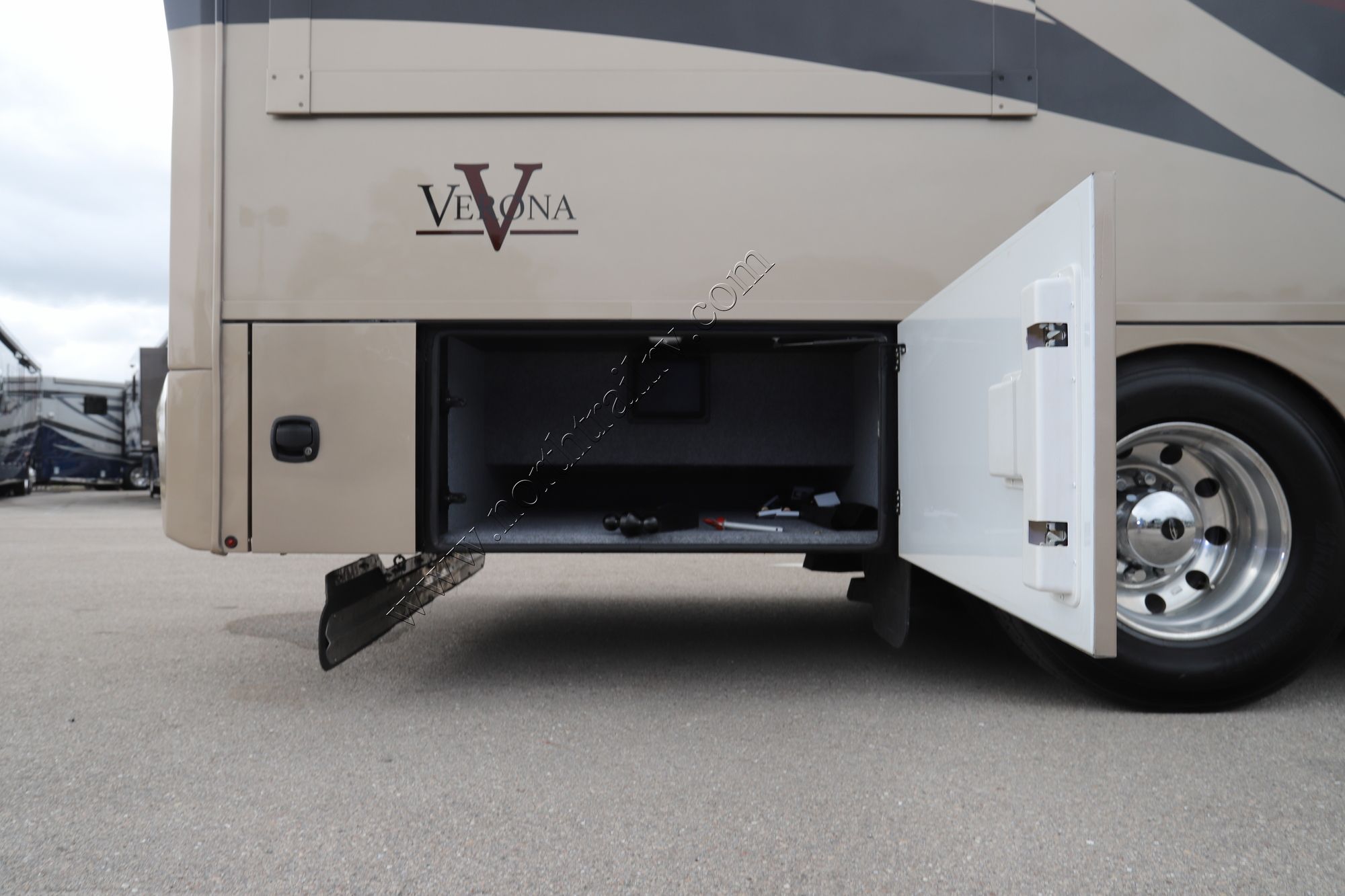 Used 2022 Renegade Rv Verona 36VSB Super C  For Sale