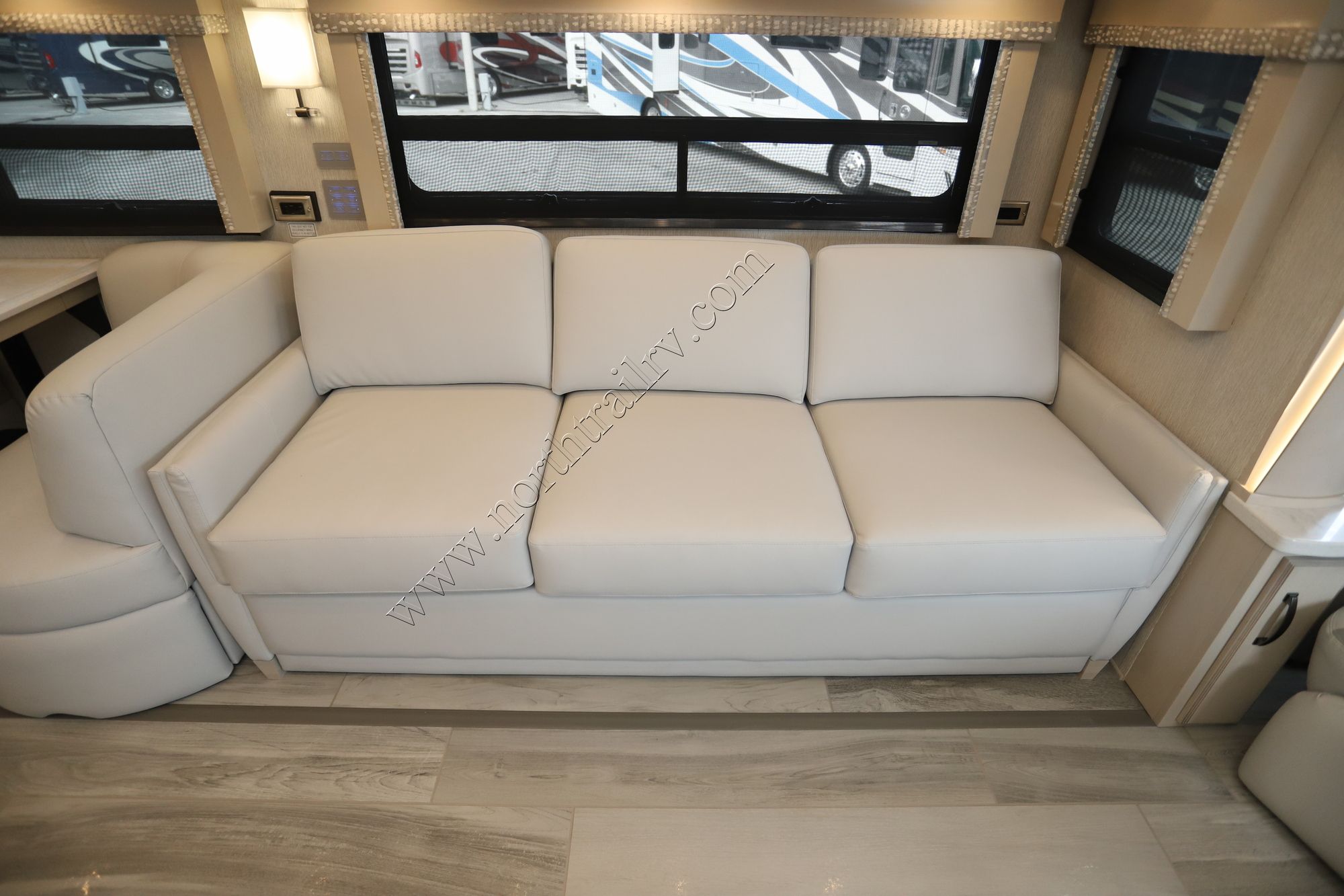 New 2023 Newmar Dutch Star 4326 Class A  For Sale