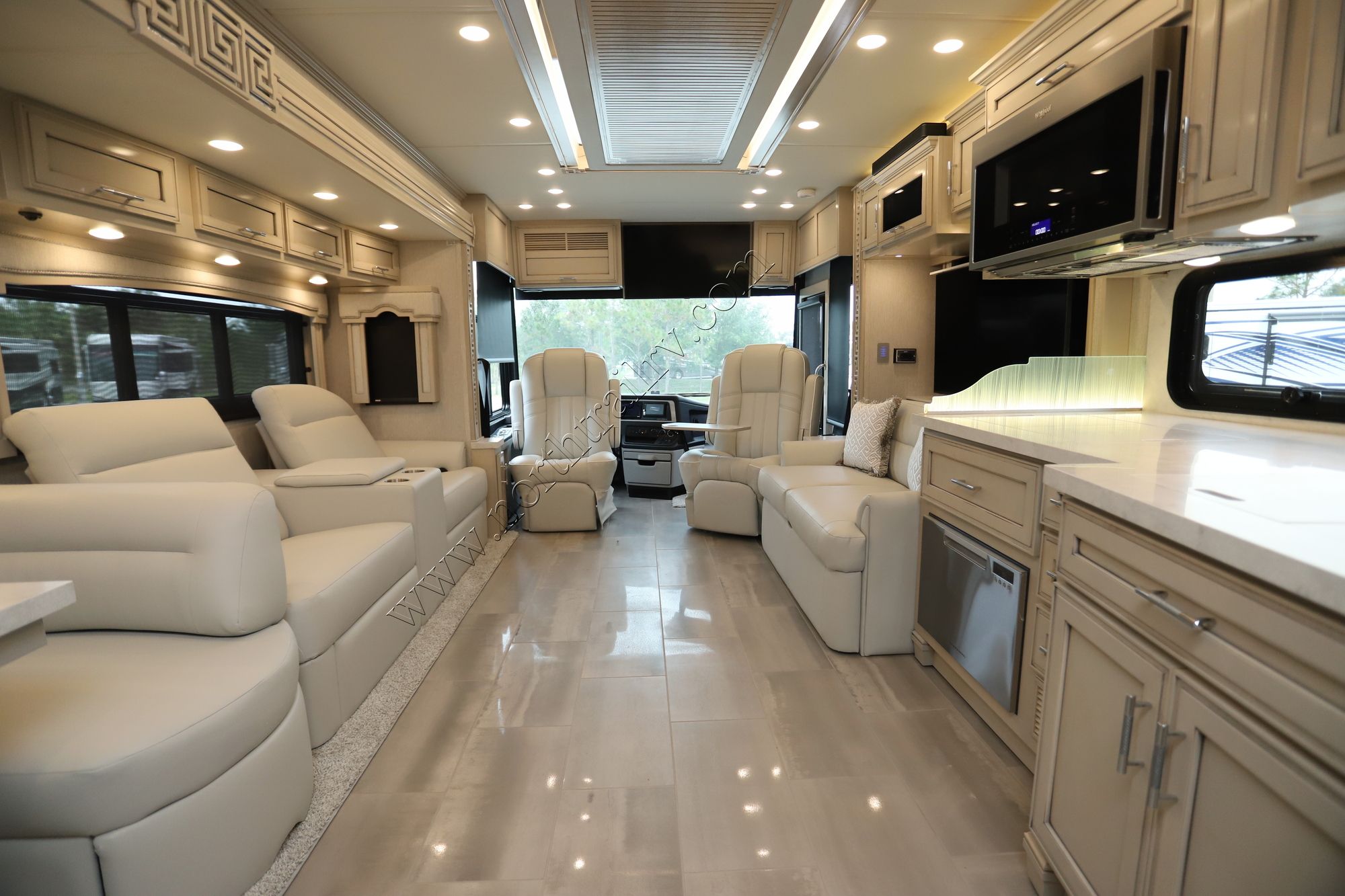 New 2023 Newmar Ventana 4326 Class A  For Sale