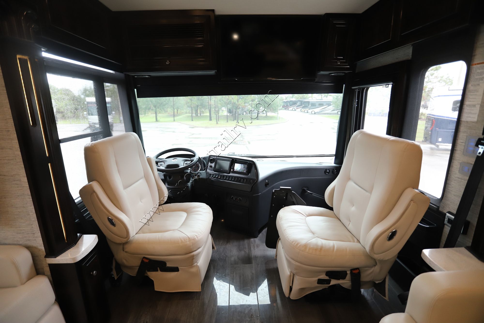 Used 2018 Newmar Dutch Star 4369 Class A  For Sale