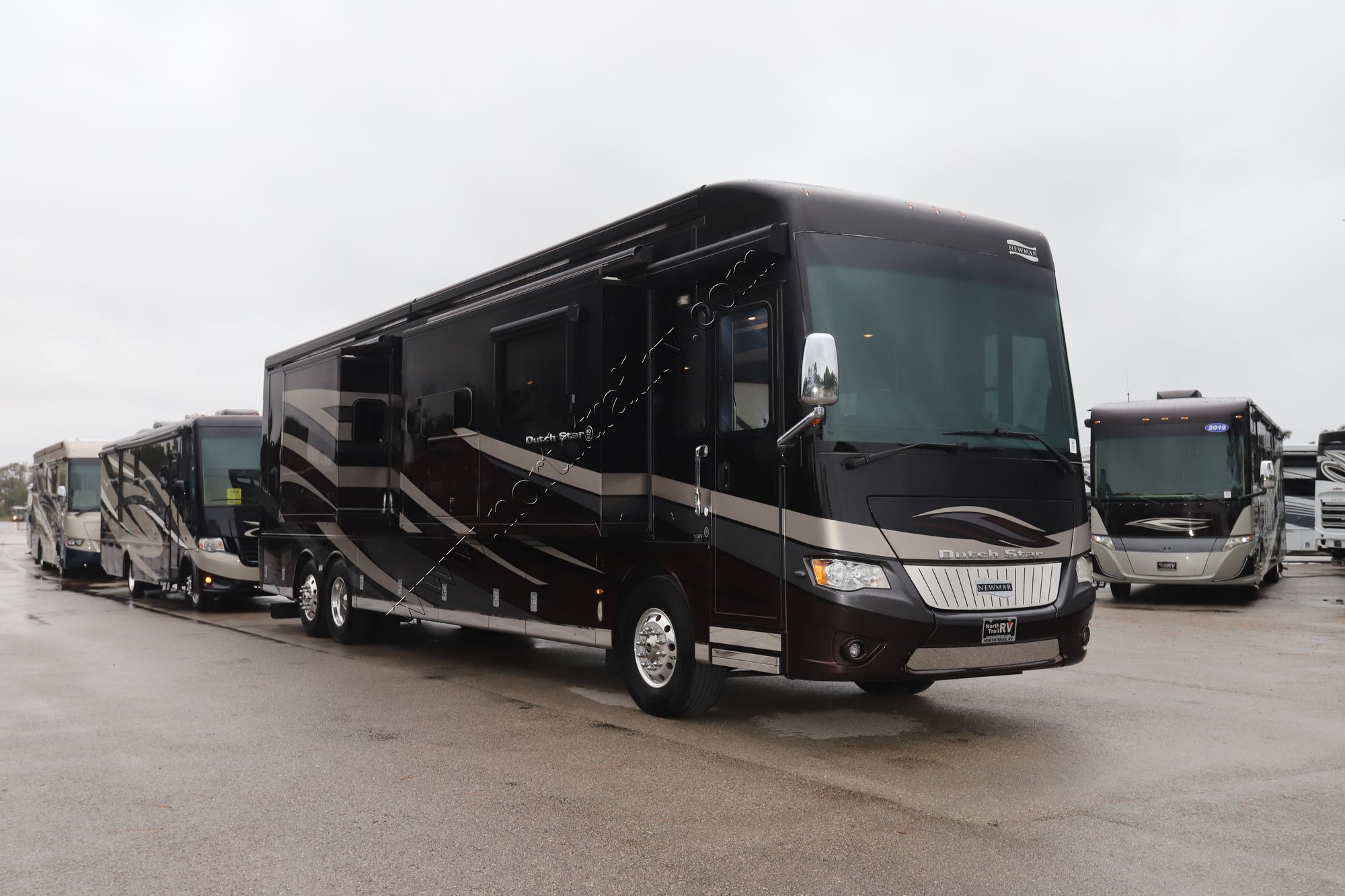 Used 2018 Newmar Dutch Star 4369 Class A  For Sale