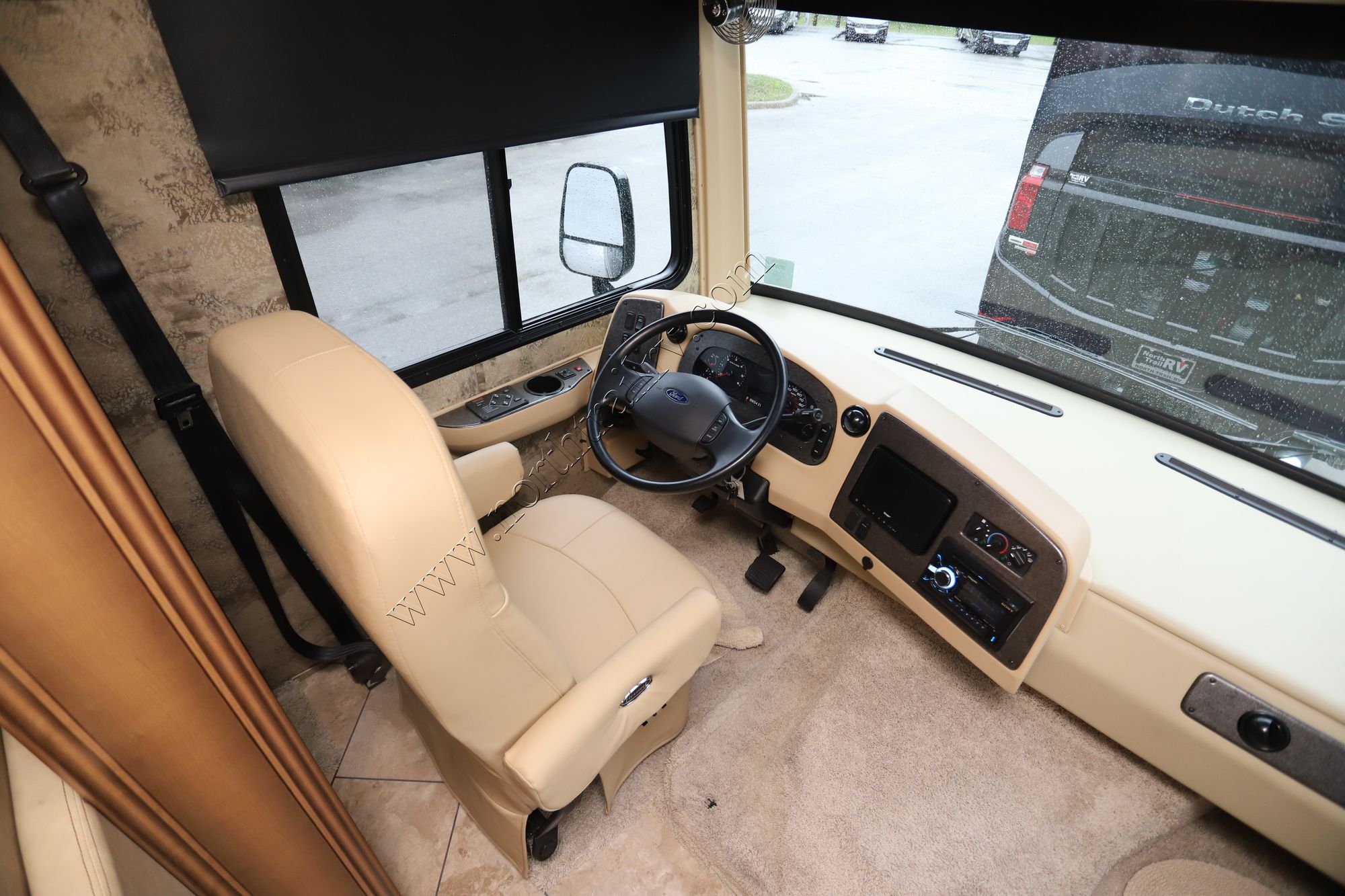 Used 2016 Newmar Bay Star 3401 Class A  For Sale