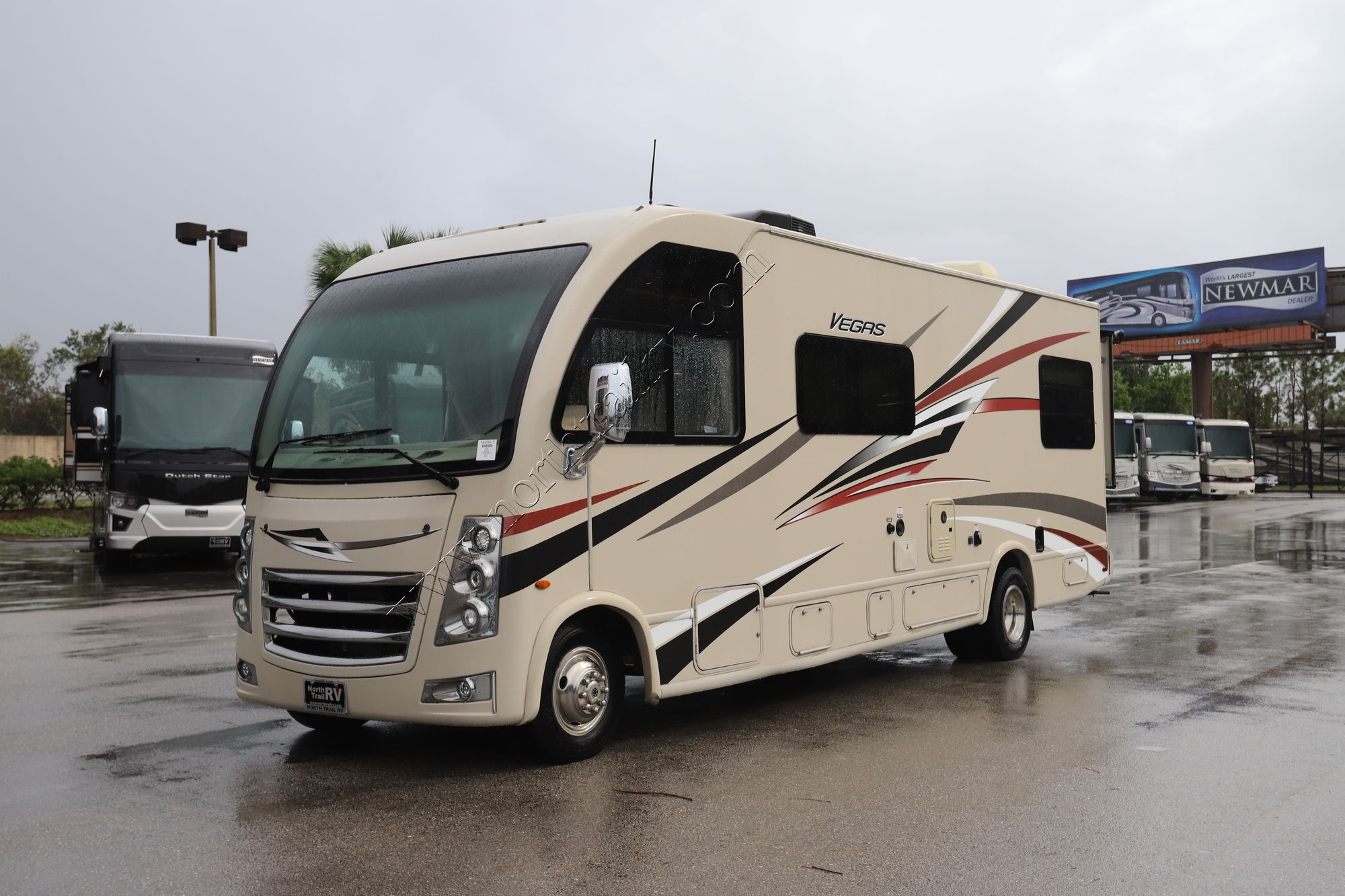 Used 2018 Thor Vegas 25.2 Class A  For Sale