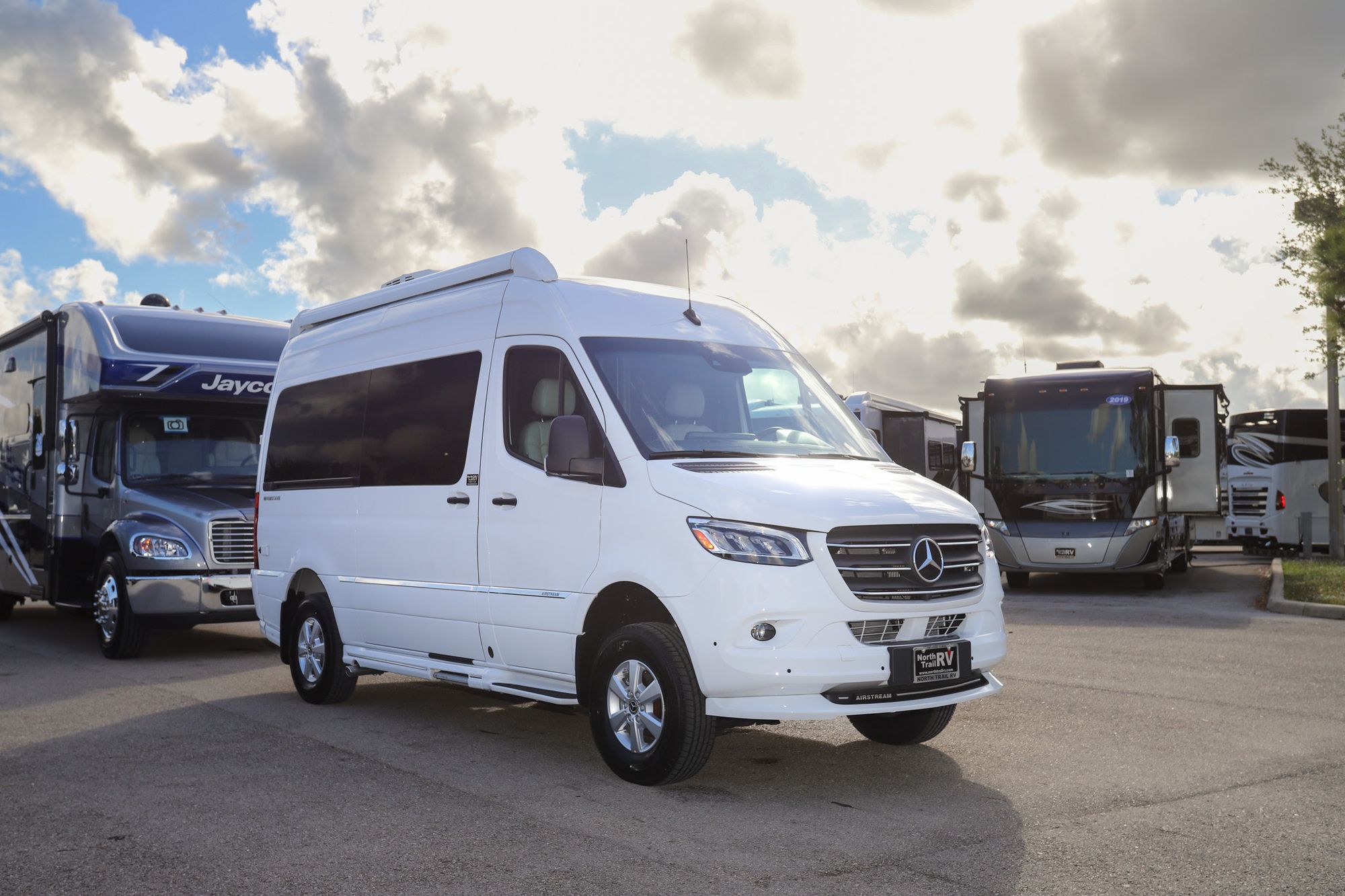 New 2023 Airstream Interstate 19 Class B  For Sale