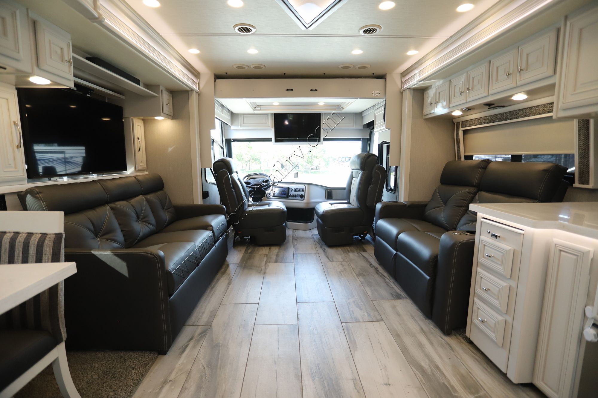 Used 2021 Holiday Rambler Armada 44LE Class A  For Sale