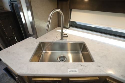 2023 Jayco Seneca 37L