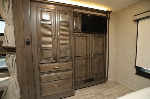 2023 Jayco Seneca 37L