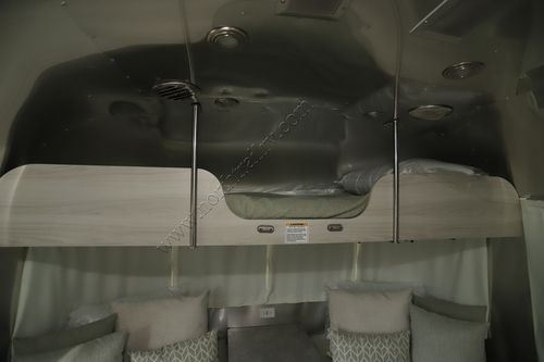 2023 Airstream International 25FBT Travel Trailer