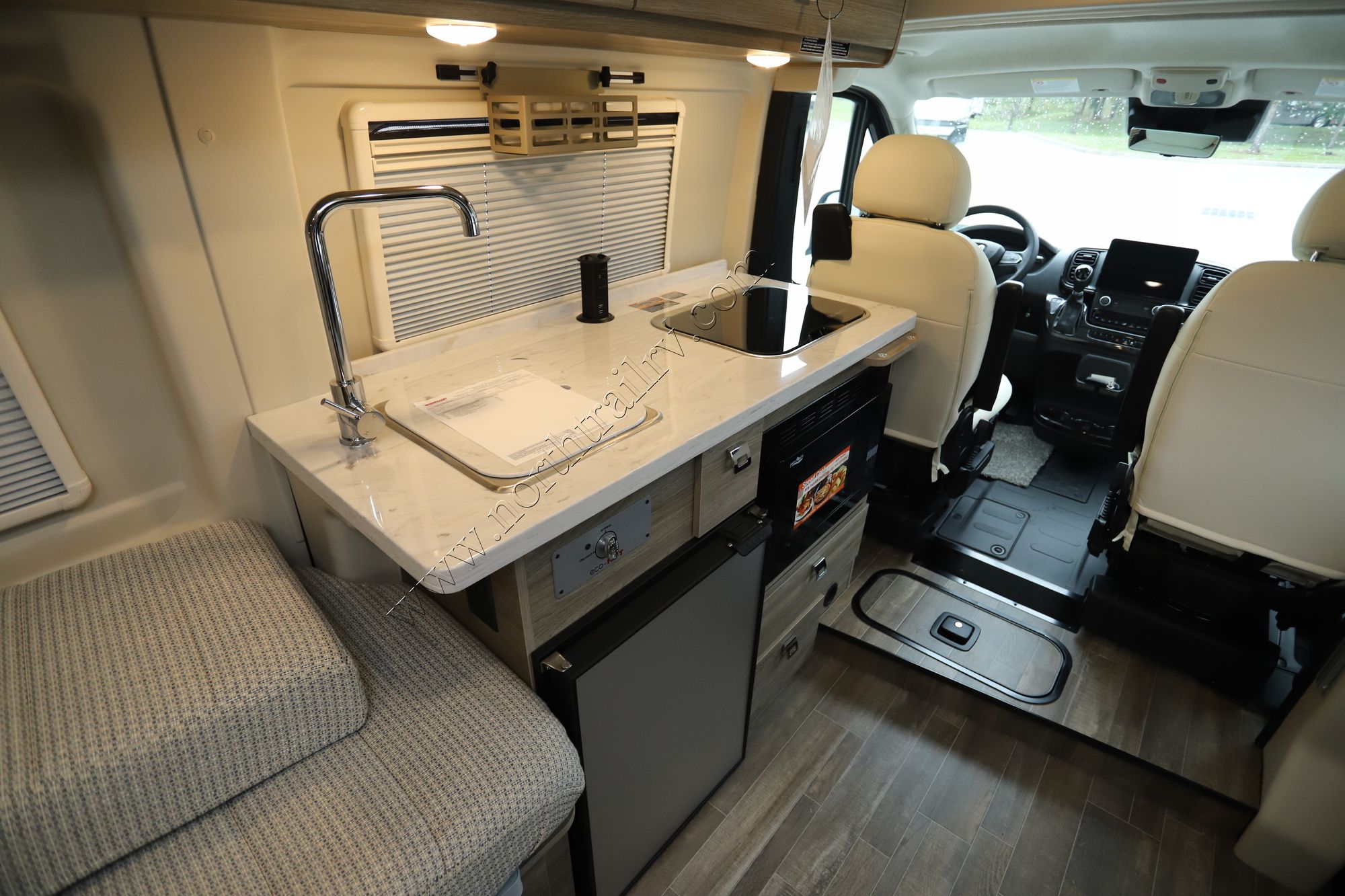 New 2023 Winnebago Travato 259K Class B  For Sale