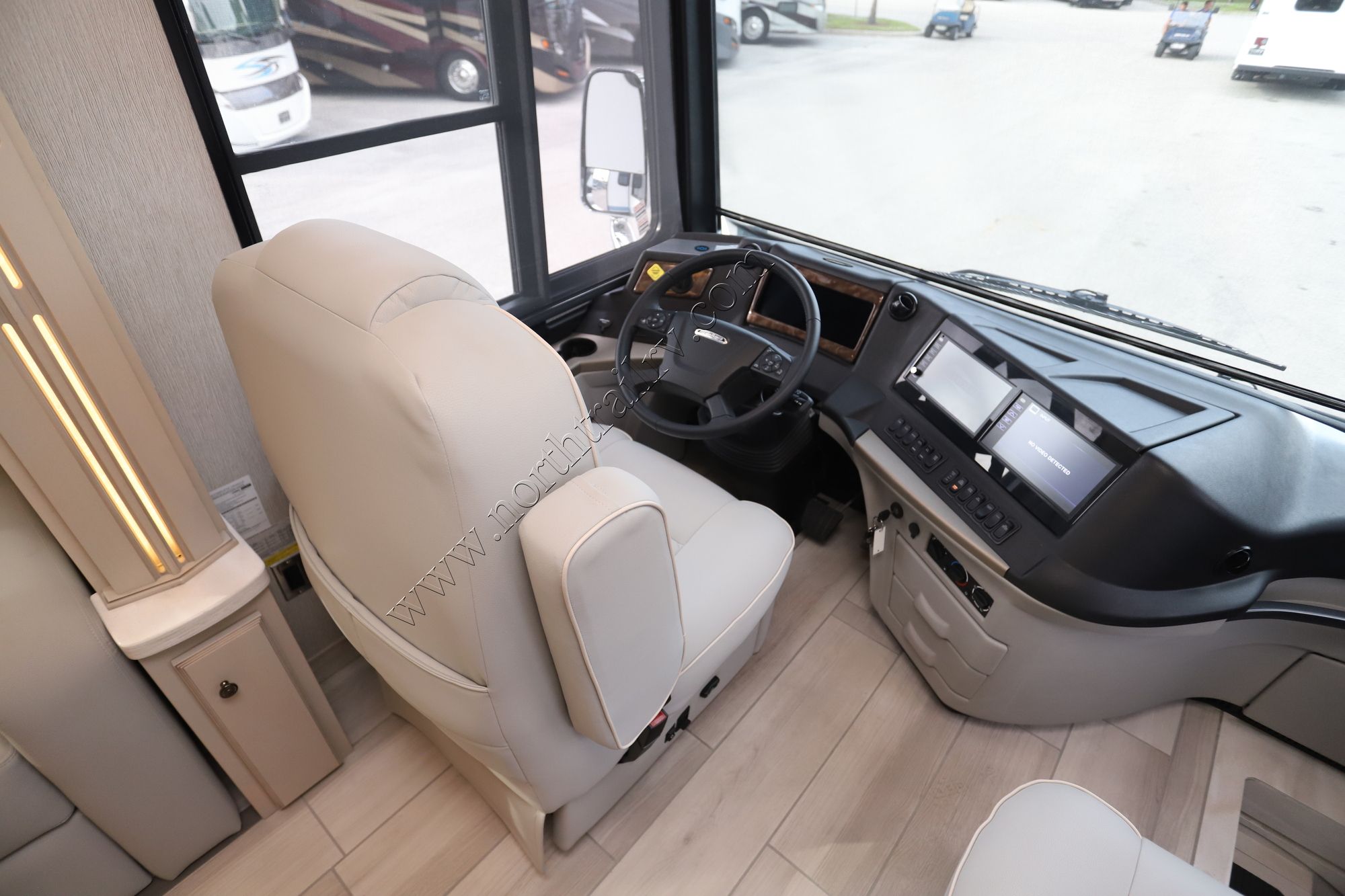 Used 2022 Newmar Dutch Star 4369 Class A  For Sale