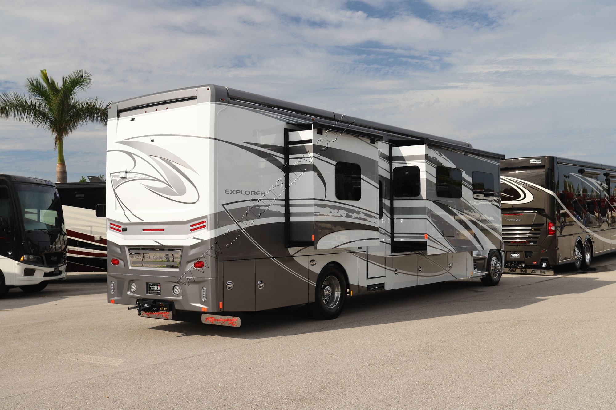 New 2023 Renegade Rv Explorer 40ERB Super C  For Sale