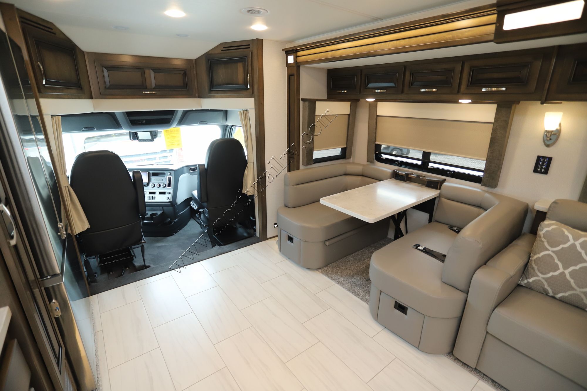 New 2023 Renegade Rv Explorer 40ERB Super C  For Sale