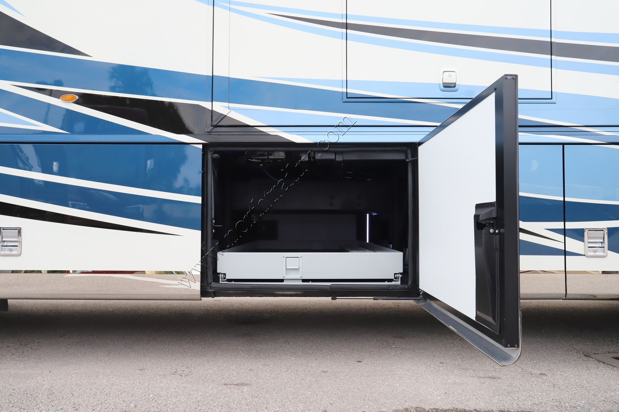 Used 2022 Newmar Dutch Star 4369 Class A  For Sale