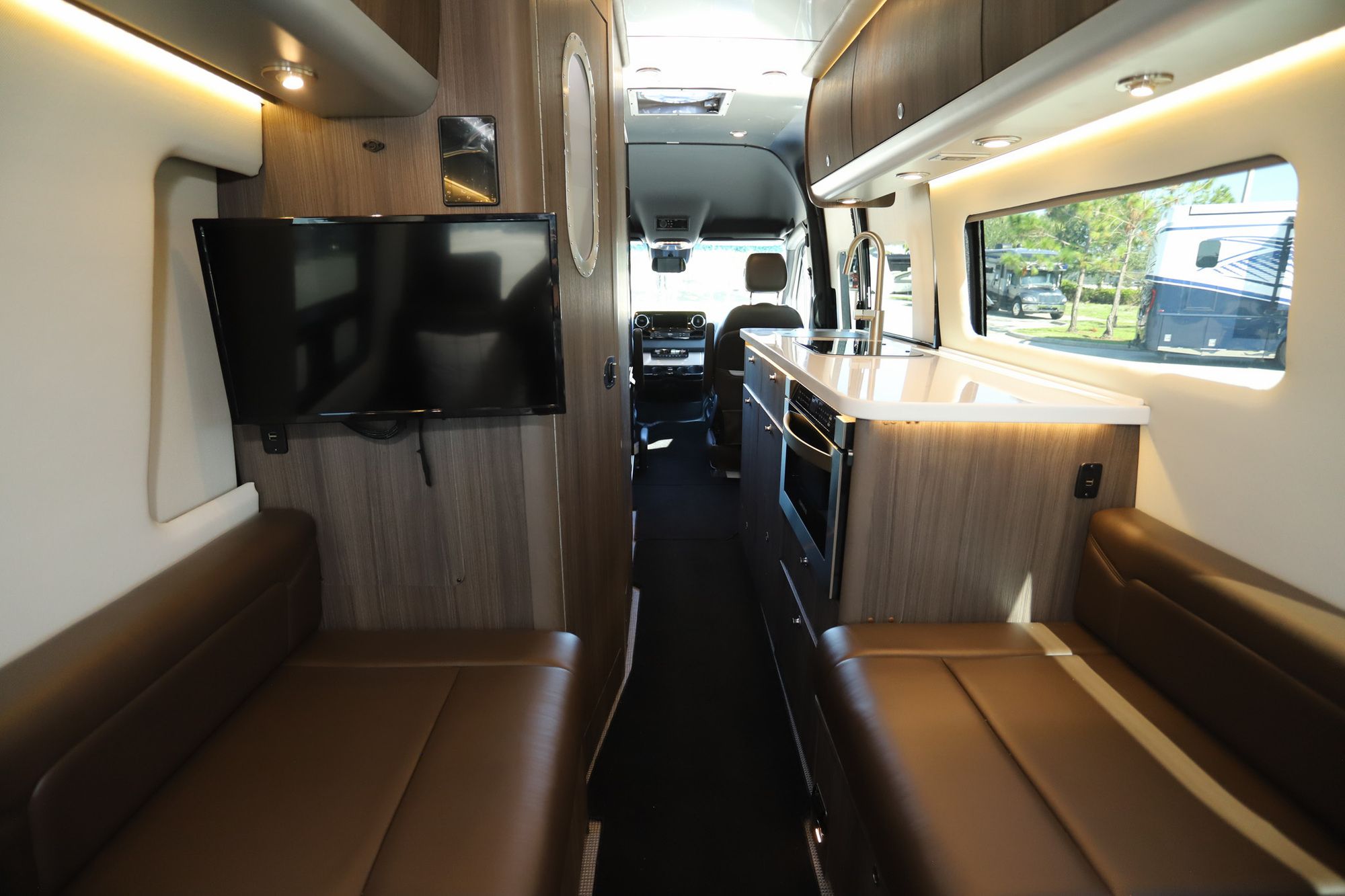 Used 2022 Airstream Interstate 24GT 4X4 Class B  For Sale