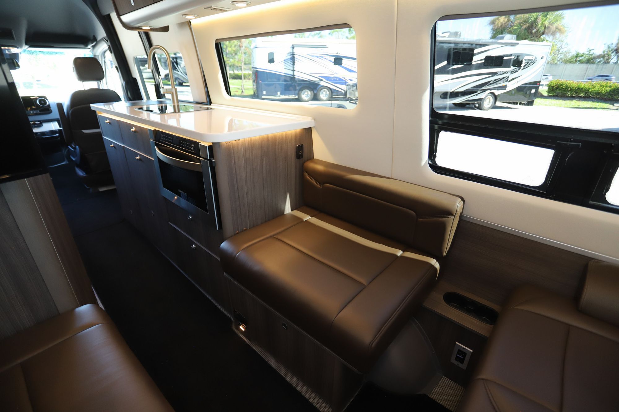 Used 2022 Airstream Interstate 24GT 4X4 Class B  For Sale