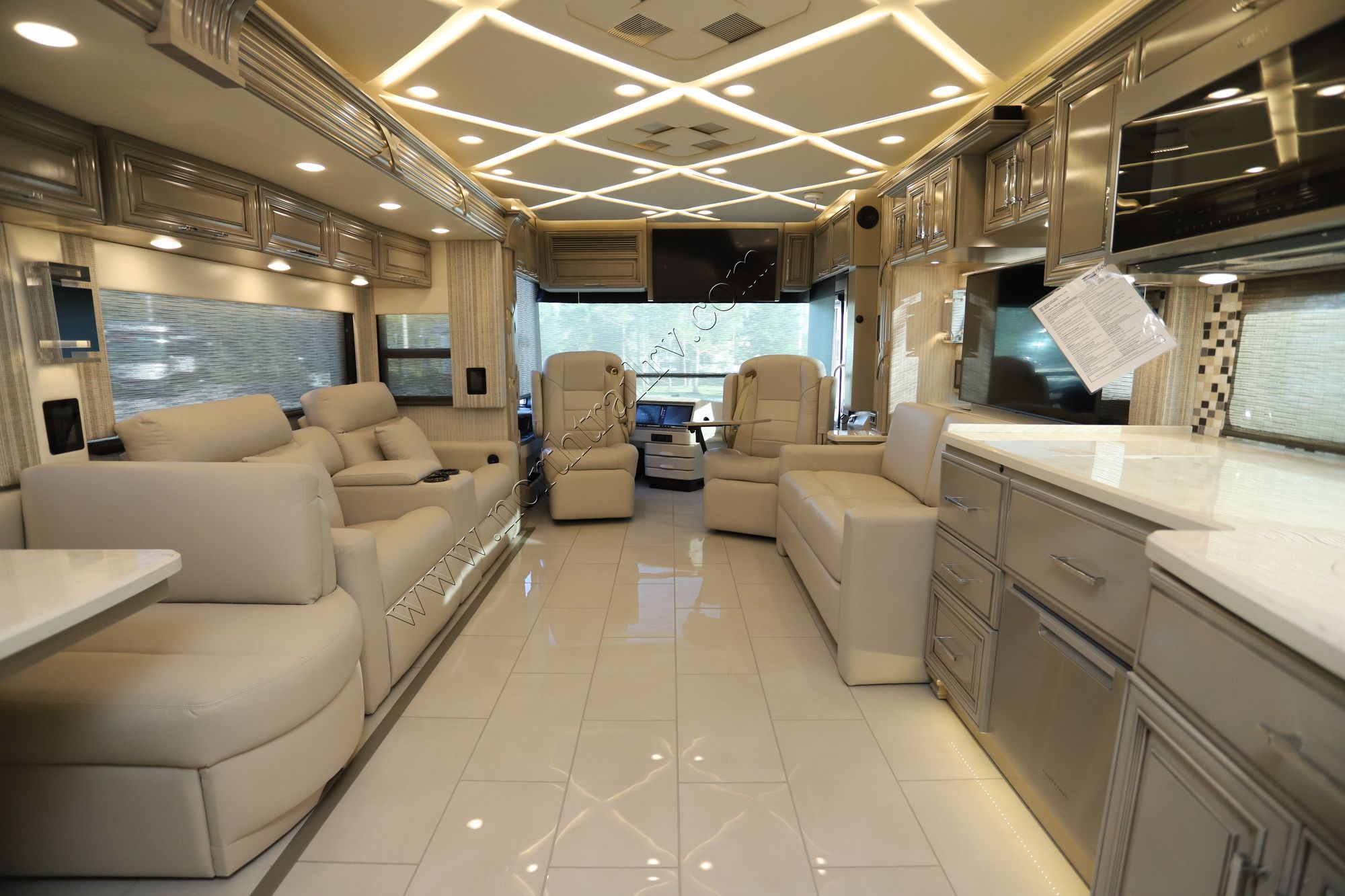 New 2023 Newmar Mountain Aire 4118 Class A  For Sale