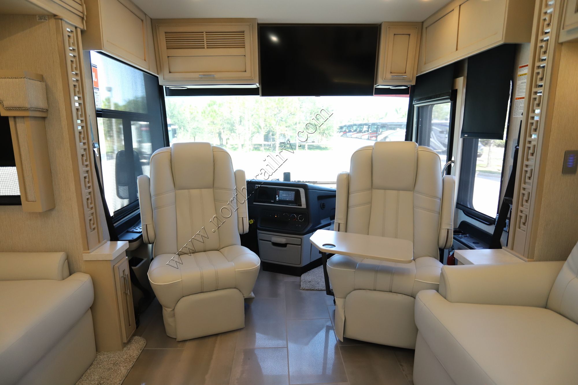 New 2023 Newmar Ventana 4326 Class A  For Sale