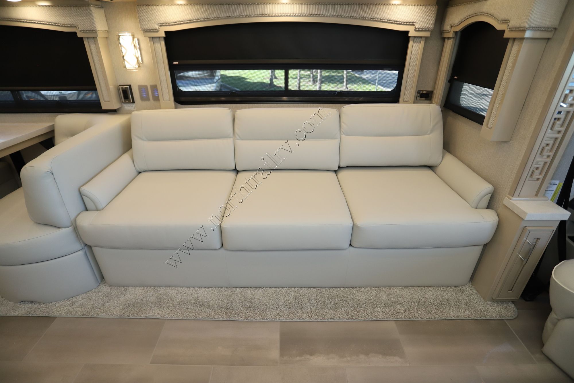 New 2023 Newmar Ventana 4326 Class A  For Sale