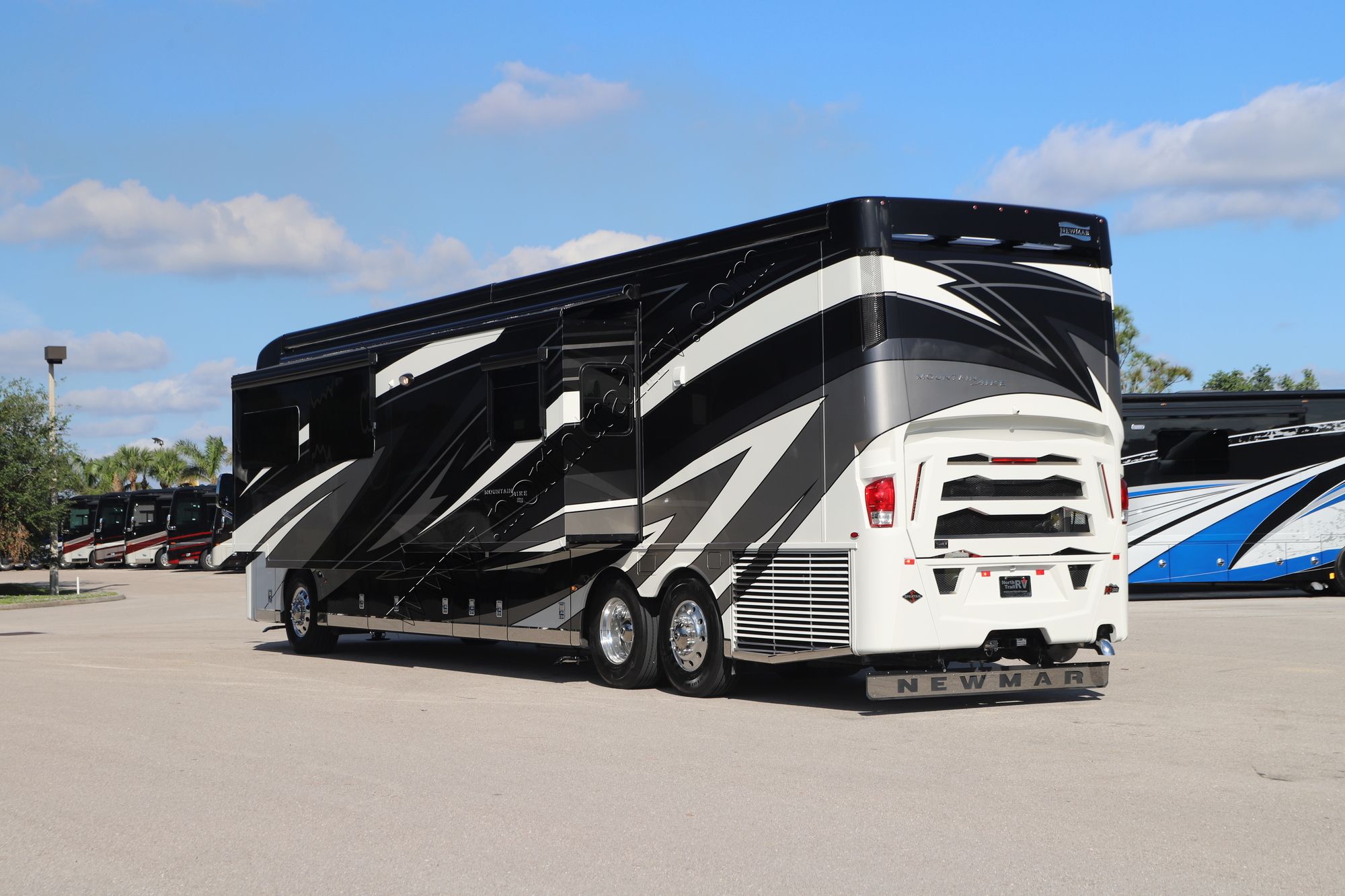 Used 2021 Newmar Mountain Aire 4551 Class A  For Sale