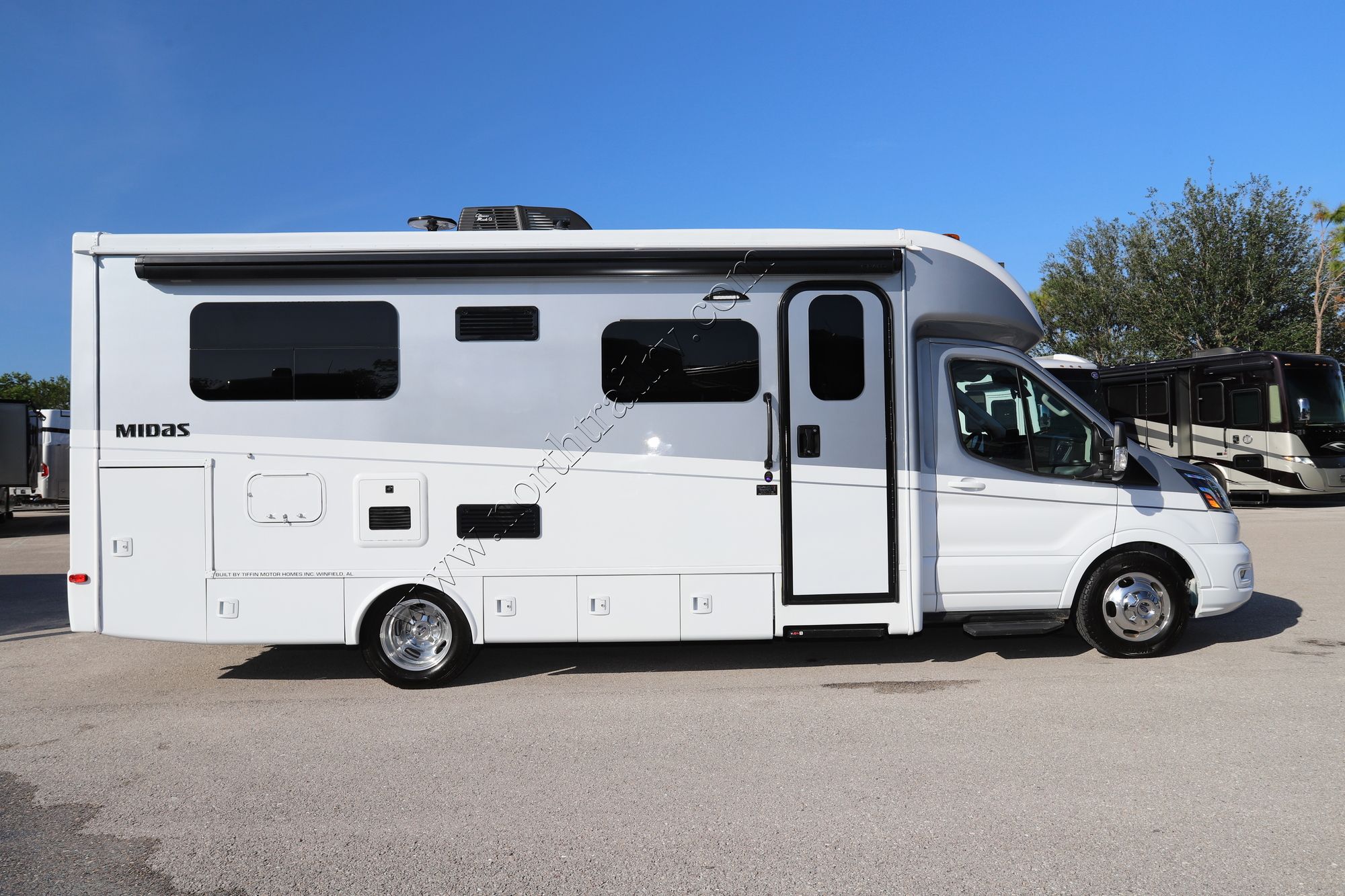 New 2022 Tiffin Motor Homes Midas 24RT Class C  For Sale