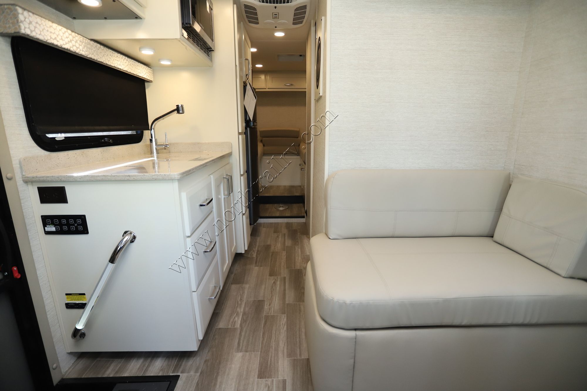 New 2022 Tiffin Motor Homes Midas 24RT Class C  For Sale