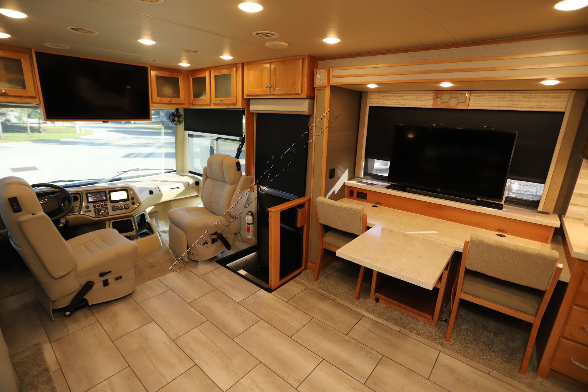 Used 2021 Tiffin Motor Homes Allegro 34PA Class A  For Sale