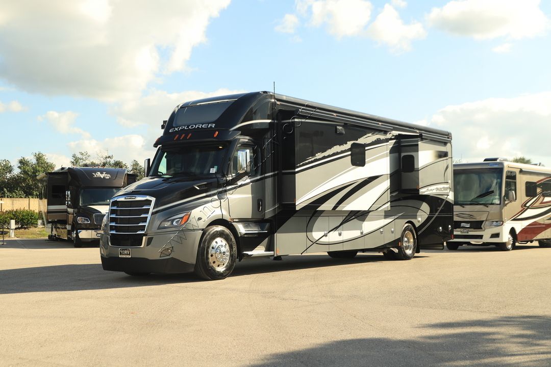 2023 Renegade Rv Explorer 40ERB 14848